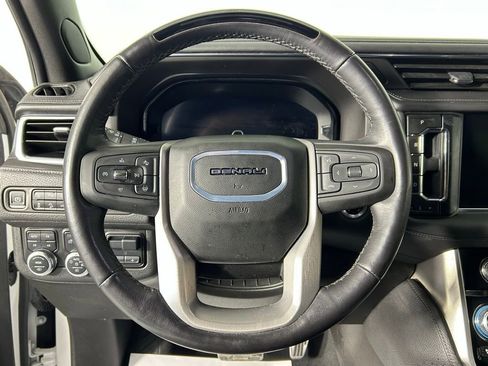 Used 2024 GMC Yukon Denali w/ Denali Reserve Package image 30