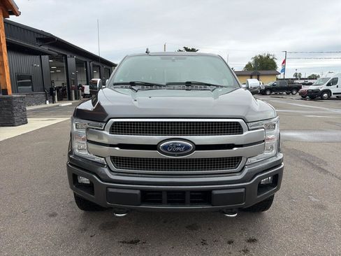 Used 2018 Ford F150 Platinum w/ Equipment Group 701A Luxury AWD/4WD image 2
