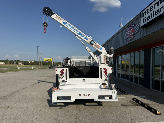 Used 2019 Ford F550 4x4 SuperCab Super Duty image 6