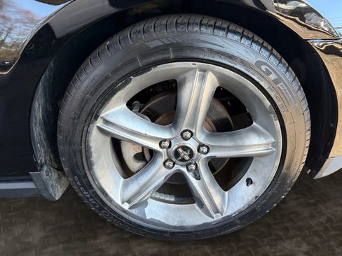 Used 2010 Ford Mustang GT image 35