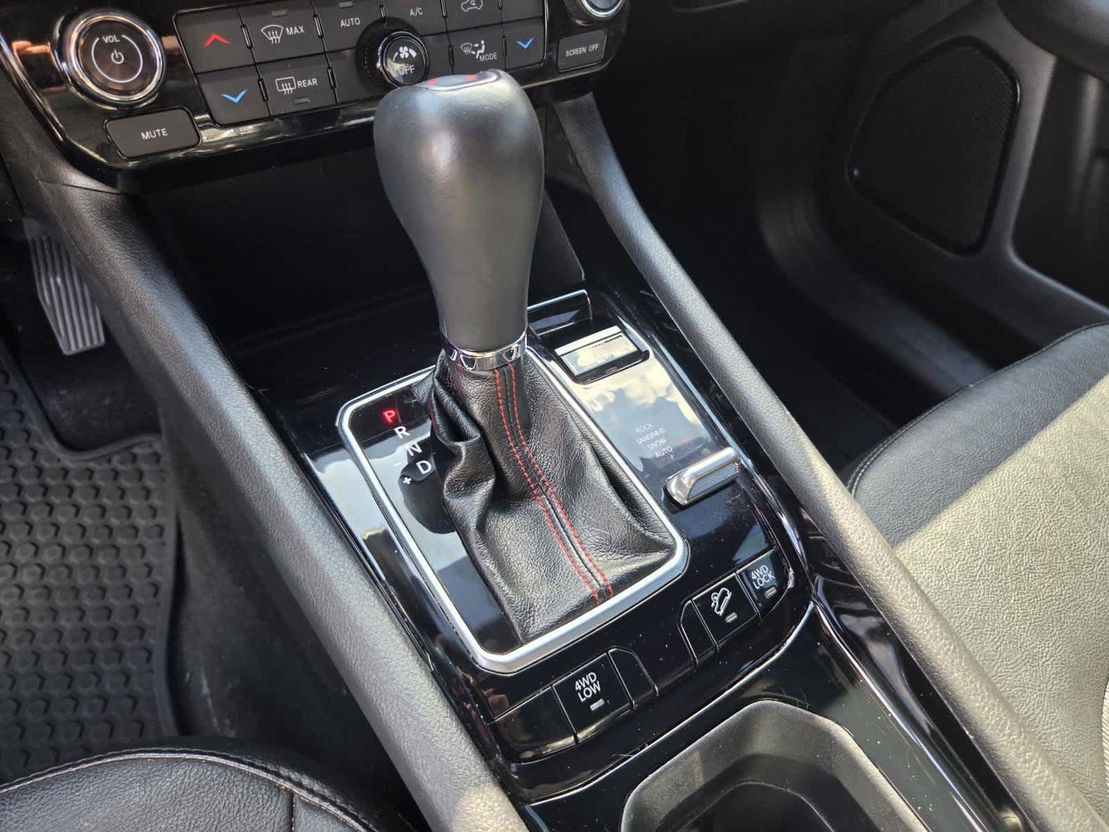 Used 2023 Jeep Compass Trailhawk AWD/4WD image 23