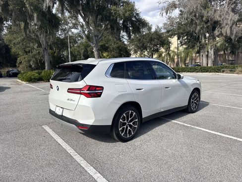 Certified 2025 BMW X3 xDrive30i image 4