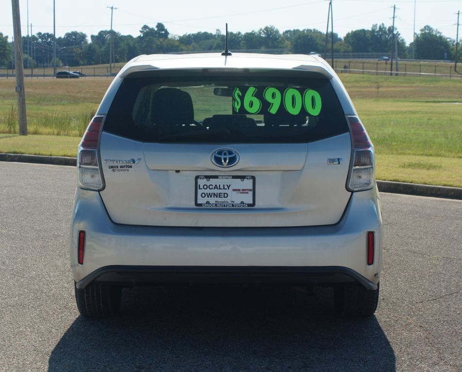Used 2015 Toyota Prius V Three FWD image 3