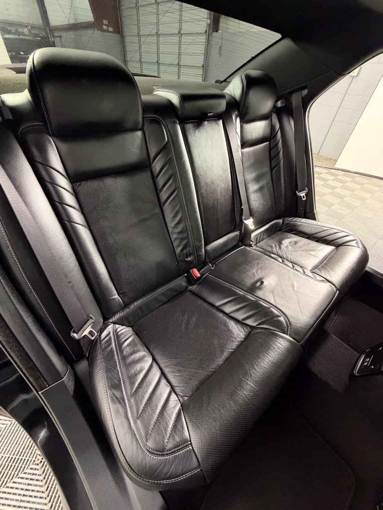 Used 2023 Chrysler 300 C RWD image 19