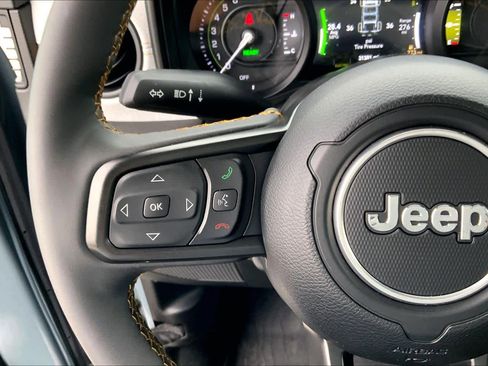 Used 2024 Jeep Wrangler Sport S w/ Convenience Group image 20