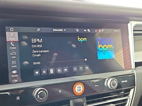 Certified 2025 Porsche Macan image 33