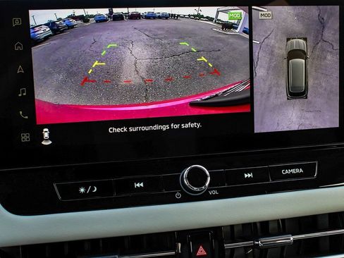 Used 2025 Mitsubishi Outlander SE AWD/4WD image 19