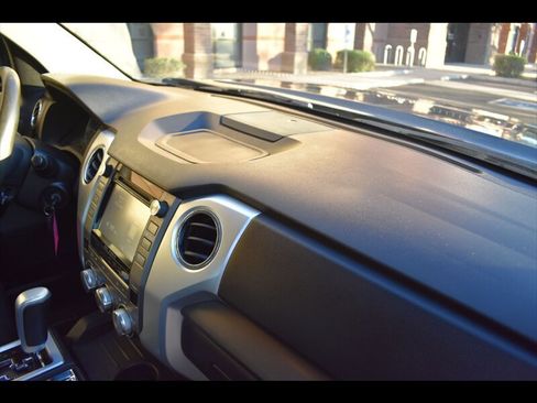 Used 2016 Toyota Tundra SR5 w/ SR5 Upgrade Package image 38