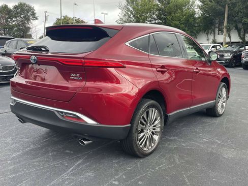 Used 2021 Toyota Venza XLE w/ Softex Package AWD/4WD image 7