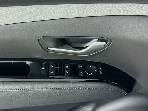 Certified 2025 Hyundai Santa Cruz SEL AWD/4WD image 17