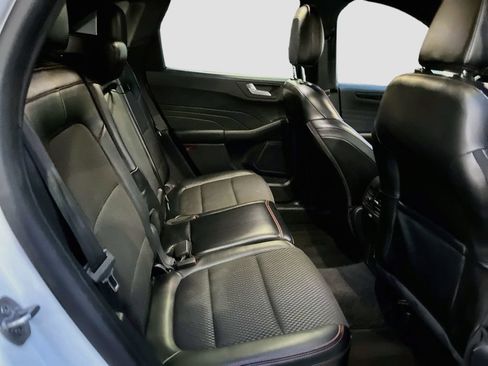 Used 2024 Ford Escape ST-Line w/ Tech Pack #1 FWD image 26