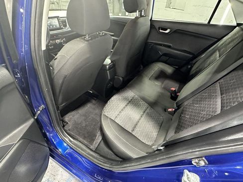 Used 2019 Kia Rio S FWD image 27