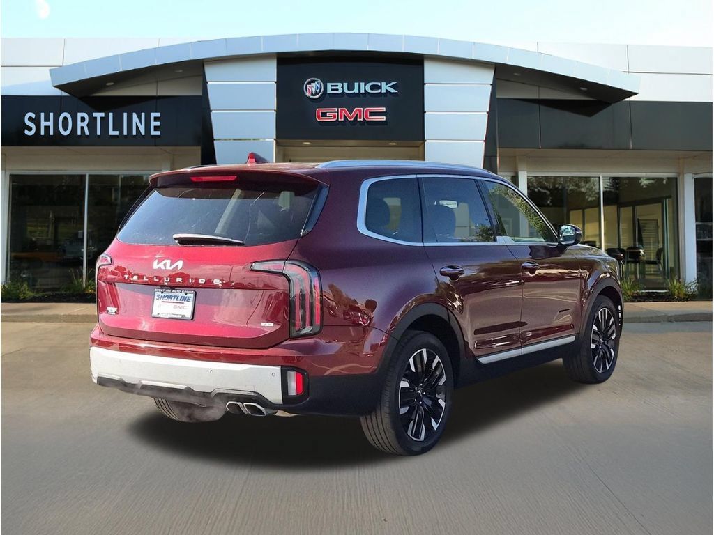 Used 2024 Kia Telluride SX AWD/4WD image 3