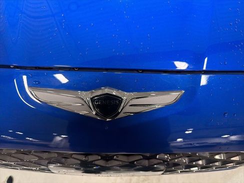 Used 2023 Genesis G70 2.0T w/ Sport Prestige Package image 30