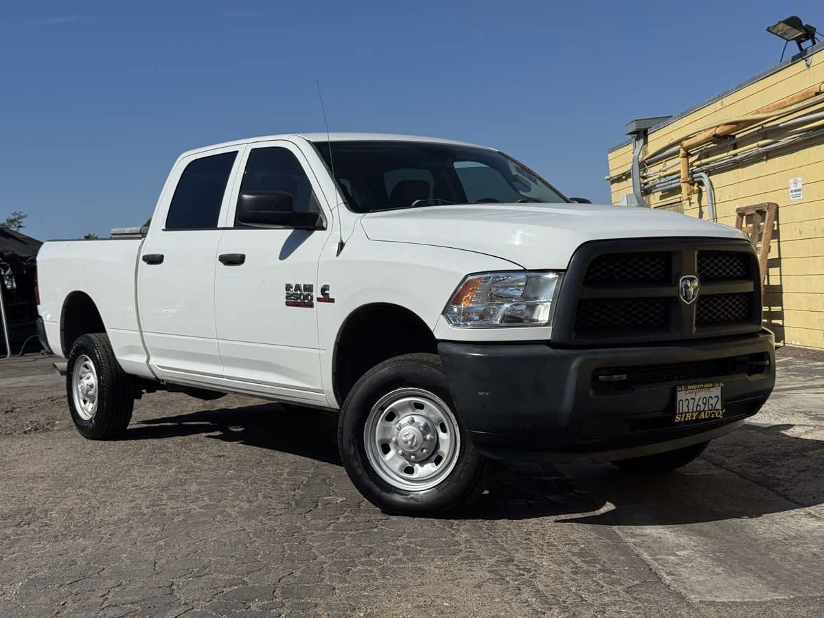 Used 2017 RAM 2500 Tradesman AWD/4WD image 2
