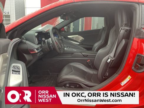 Used 2025 Chevrolet Corvette Stingray Preferred Cpe w/ Battery Protection Package image 11