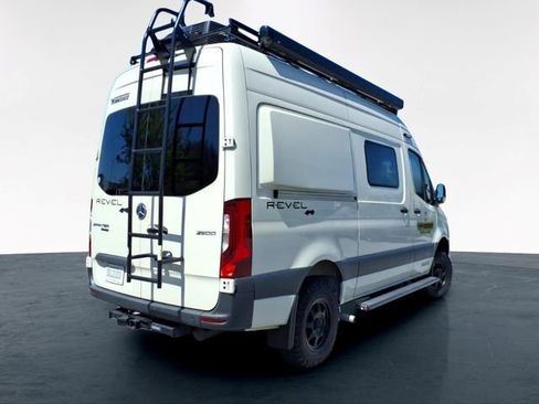 Used 2022 Mercedes-Benz Sprinter 2500 image 20