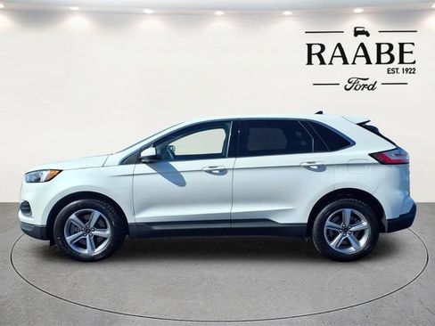 Used 2024 Ford Edge SEL w/ Convenience Package AWD/4WD image 4