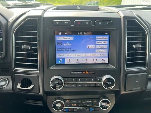 Used 2019 Ford Expedition Limited w/ Equipment Group 302A AWD/4WD image 9