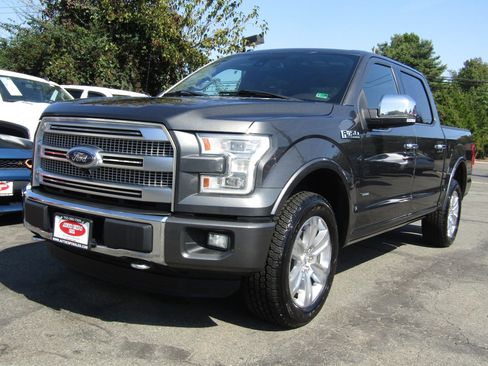 Used 2015 Ford F150 Platinum w/ Technology Package image 3