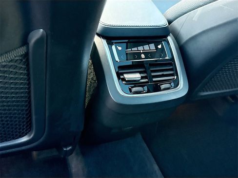 Used 2023 Volvo XC90 B5 Plus w/ Protection Package Premier image 28