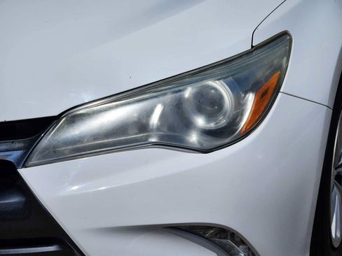 Used 2015 Toyota Camry LE FWD image 7