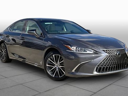 Certified 2025 Lexus ES 350 w/ Premium Package FWD image 3