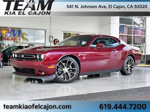 Used 2017 Dodge Challenger R/T Scat Pack image 2
