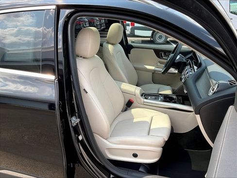 Used 2026 Mercedes-Benz GLA 250 4MATIC image 31