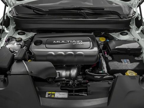 Used 2017 Jeep Cherokee Limited w/ Technology Group image 14