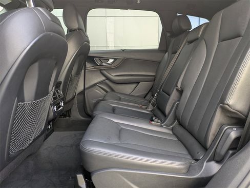 Used 2019 Audi Q7 3.0T Prestige w/ Prestige Package image 15