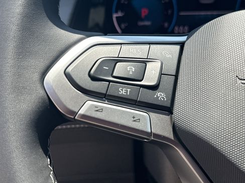 New 2026 Volkswagen Atlas Cross Sport SE AWD/4WD image 23