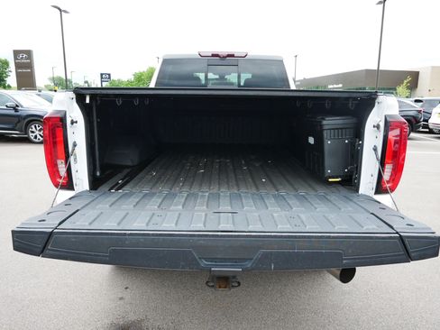 Used 2020 GMC Sierra 3500 Denali w/ Denali Ultimate Package AWD/4WD image 18