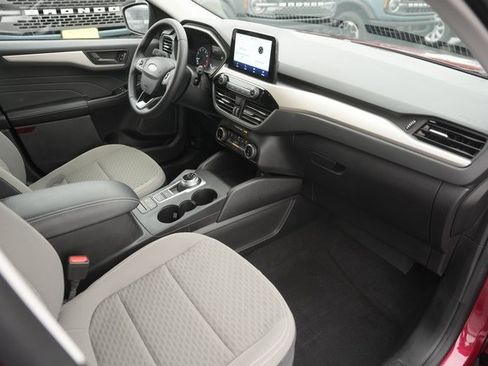 Used 2022 Ford Escape SE w/ Convenience Package image 17