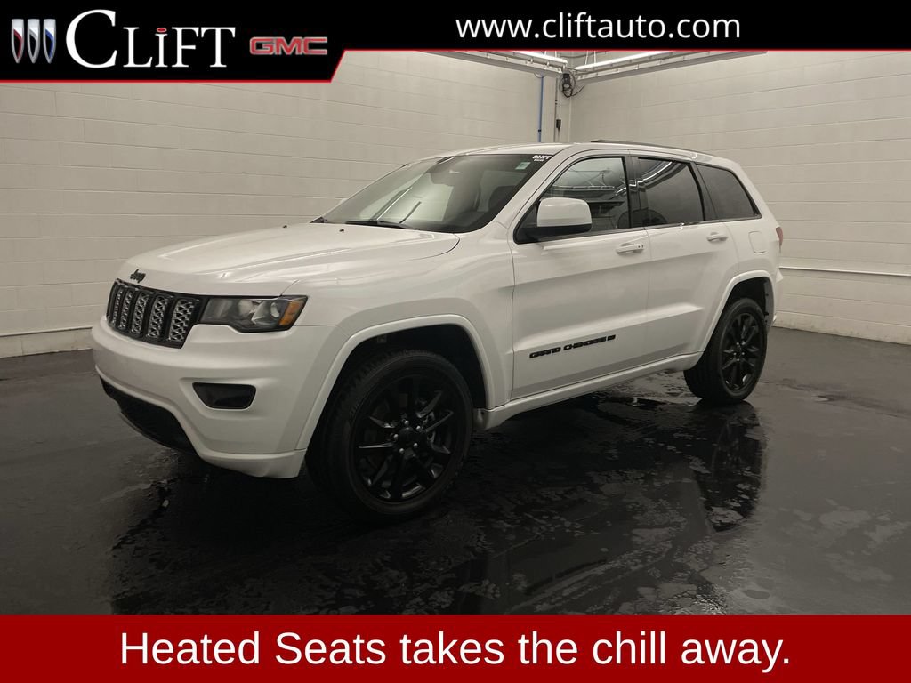 Used 2022 Jeep Grand Cherokee Laredo X AWD/4WD image 1