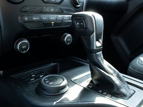 Used 2020 Ford Ranger XLT w/ Equipment Group 301A Mid image 14