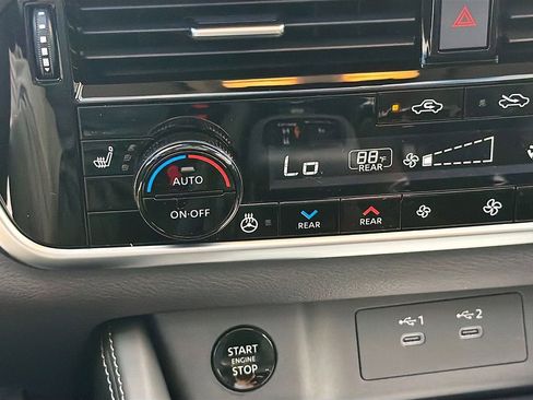 New 2026 Nissan Rogue Platinum image 20