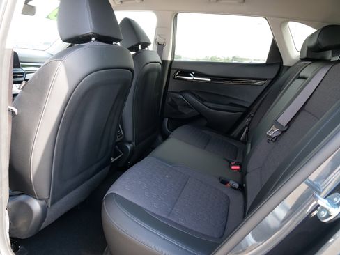 New 2025 Kia Seltos X-Line image 13