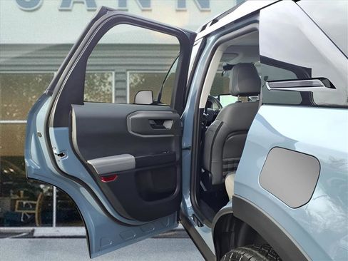 Used 2025 Ford Bronco Sport Badlands w/ Badlands Tech Package image 12