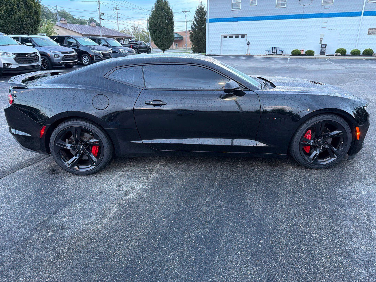 Used 2021 Chevrolet Camaro SS RWD image 6