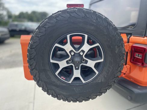 Used 2018 Jeep Wrangler Unlimited Rubicon AWD/4WD image 28