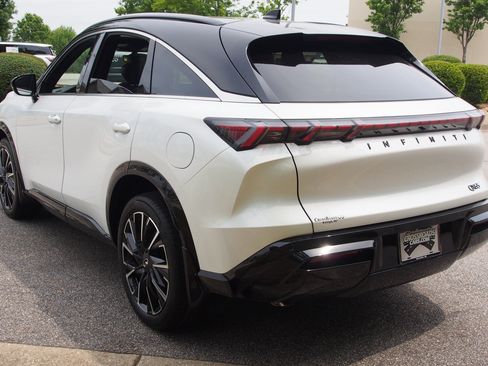 Used 2027 INFINITI QX65 Autograph w/ Cargo Package AWD/4WD image 5