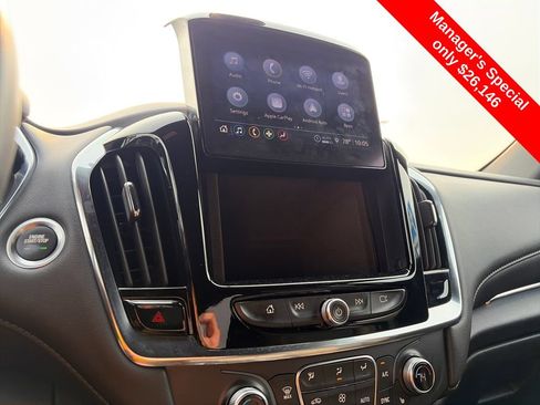 Used 2023 Chevrolet Traverse LT FWD image 22