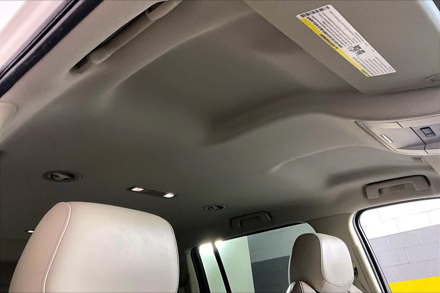 Used 2015 Cadillac Escalade ESV 2WD image 13