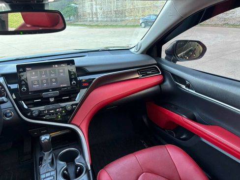 Used 2021 Toyota Camry XSE w/ Navigation Package FWD image 21
