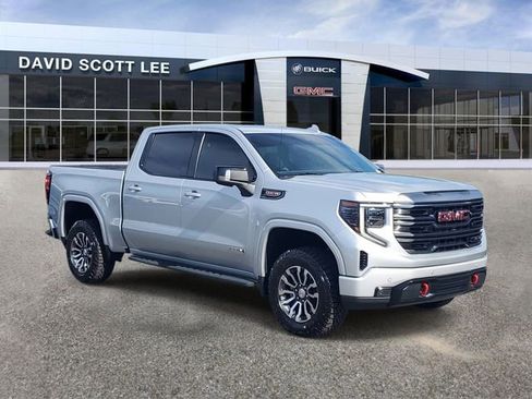 Certified 2022 GMC Sierra 1500 AT4 w/ AT4 Premium Package image 1