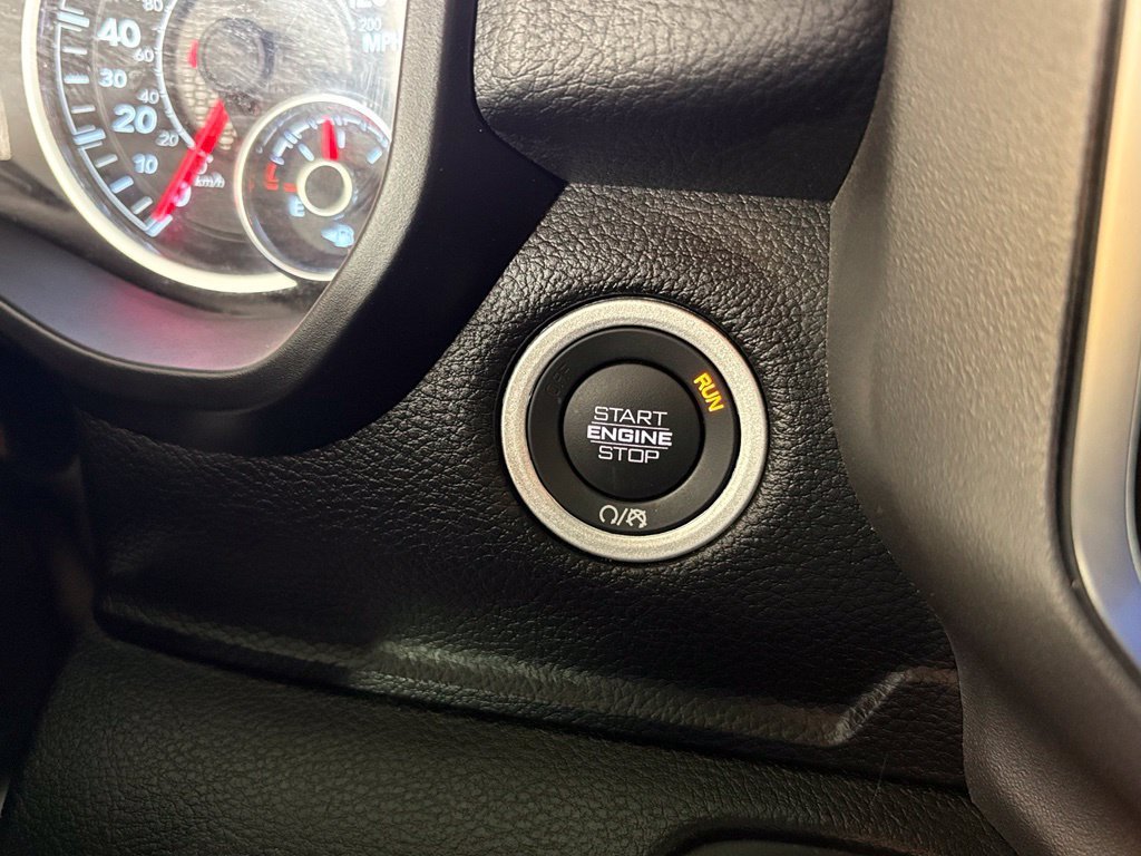 Used 2025 RAM 1500 Big Horn AWD/4WD image 23