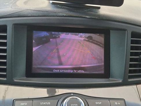 Used 2011 Nissan Quest SL w/ Bose Pkg FWD image 10