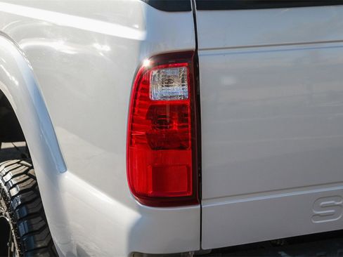 Used 2015 Ford F250 Lariat w/ Chrome Package image 11