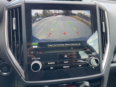 Used 2023 Subaru Forester Touring image 12